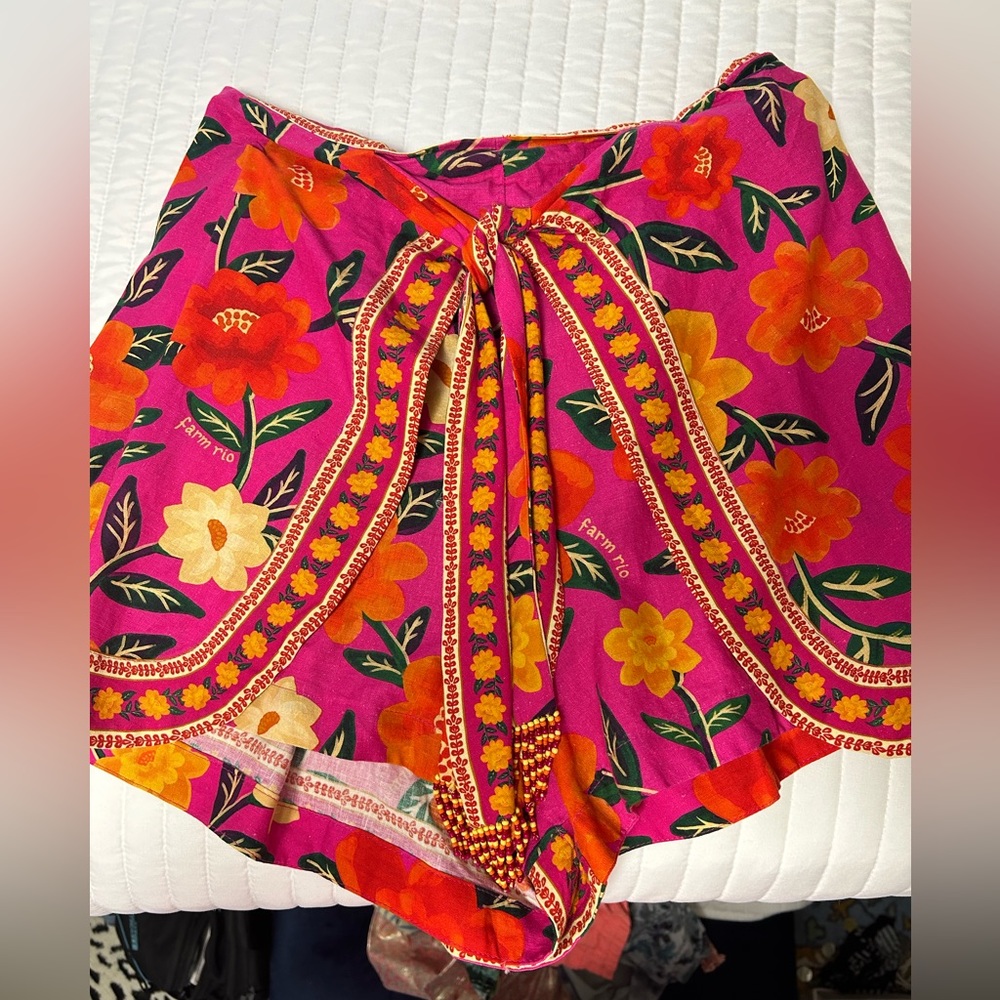 farm rio size large pink tapestry shorts NWT